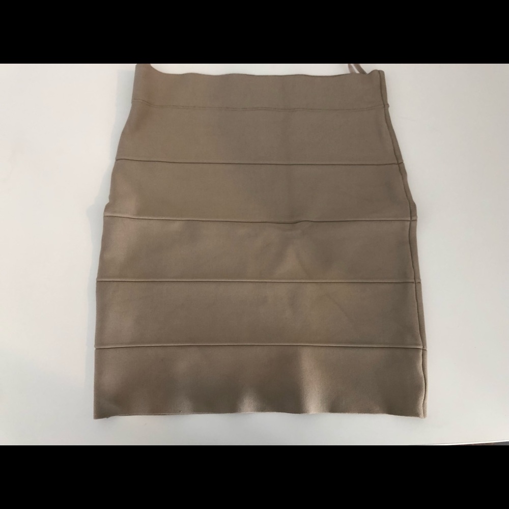 BCBG Bandage skirt